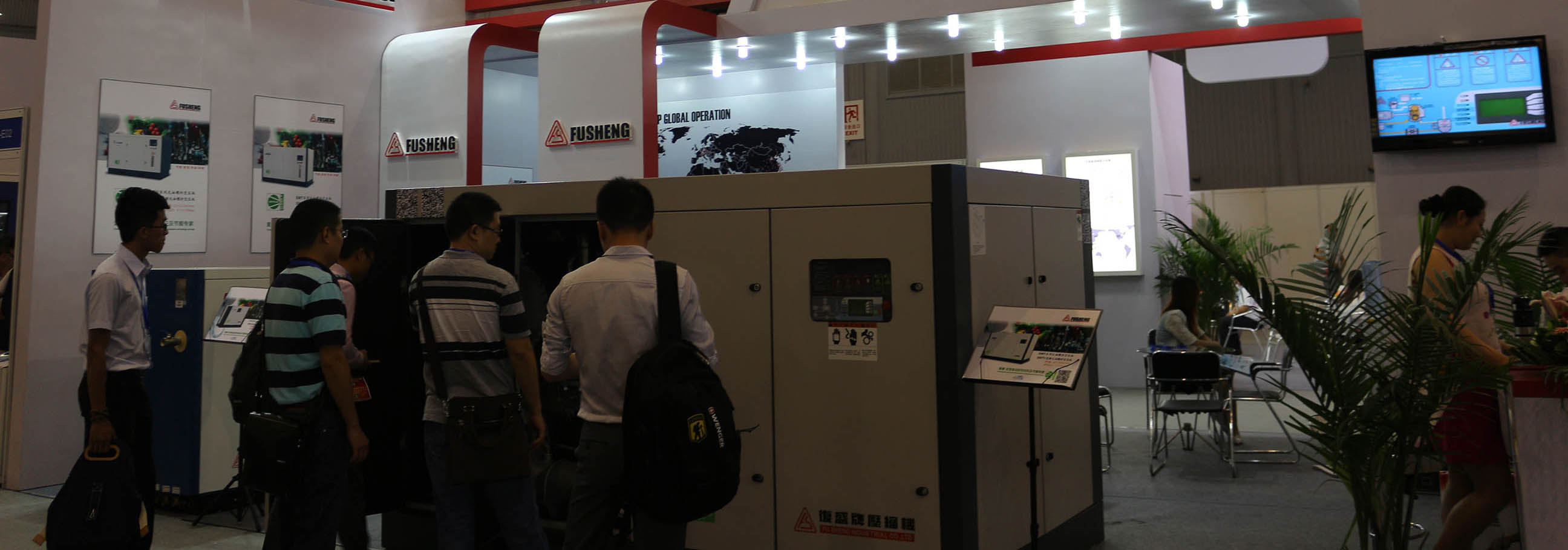 ��ʢ��ѹ��,��ѹ��չ