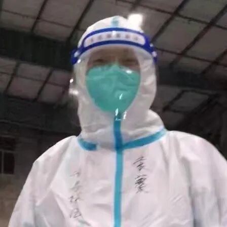 好样的,致参加抗疫志愿者的复盛同仁们,为你们点赞! 配图15