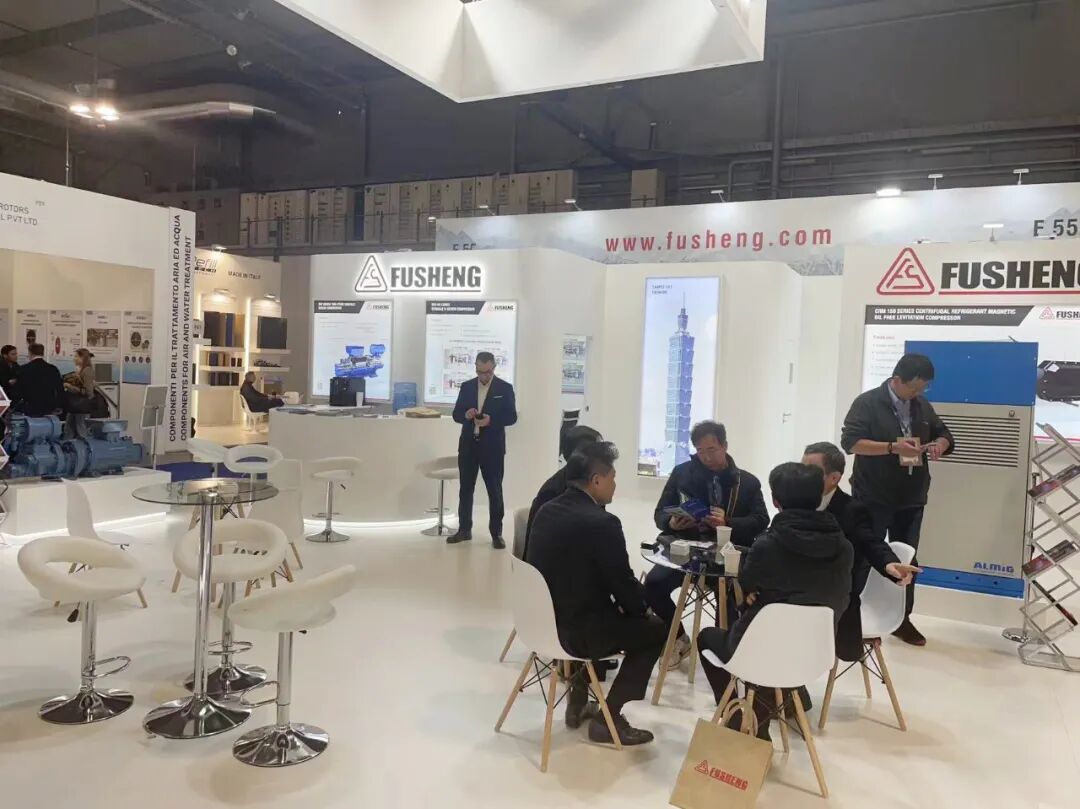 异国绽放风彩，复盛系列制冷压机亮相意大利米兰（MCE）展 配图3